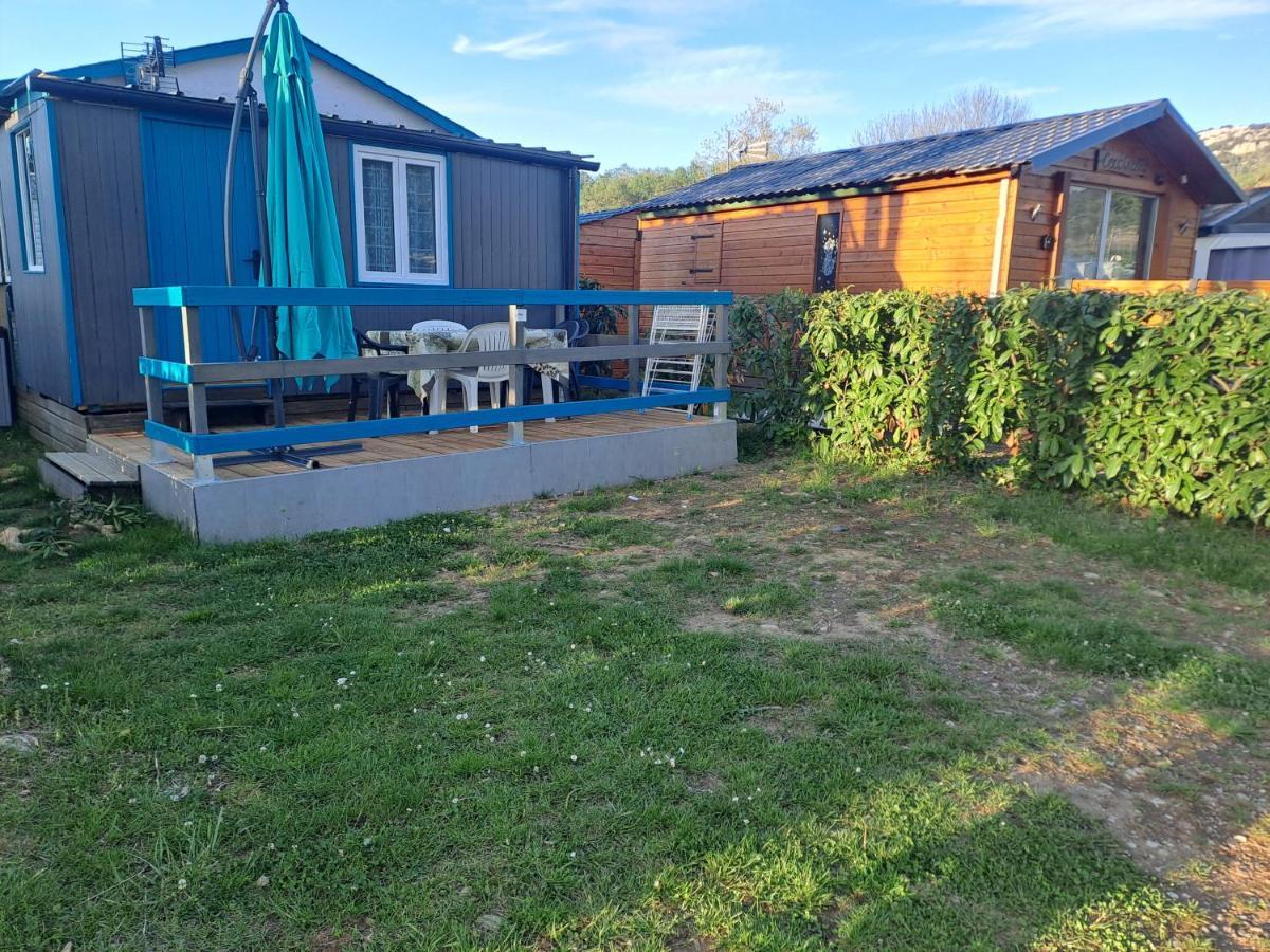 Hotel Chalet Pour 5 Personnes Equipe Sur Emplacement Privatif Dans Camping 4 Etoiles Appartenant Et Gere Par Un Particulier Foix Zewnętrze zdjęcie