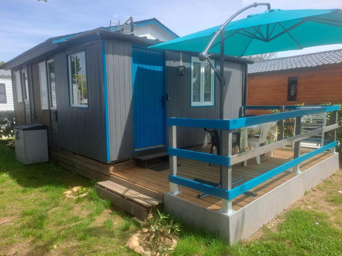 Hotel Chalet Pour 5 Personnes Equipe Sur Emplacement Privatif Dans Camping 4 Etoiles Appartenant Et Gere Par Un Particulier Foix Zewnętrze zdjęcie